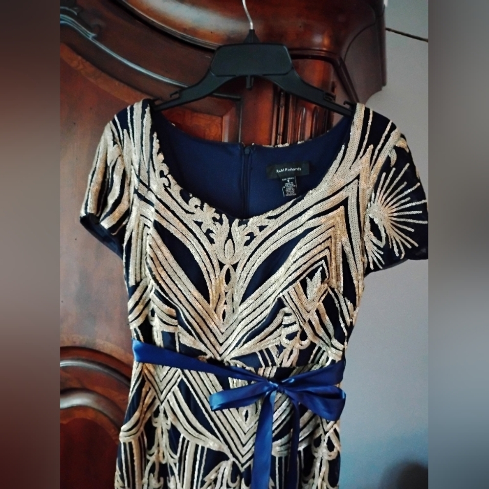 R & M Richards Elegant Navy And Gold Women's Sequ… - image 4